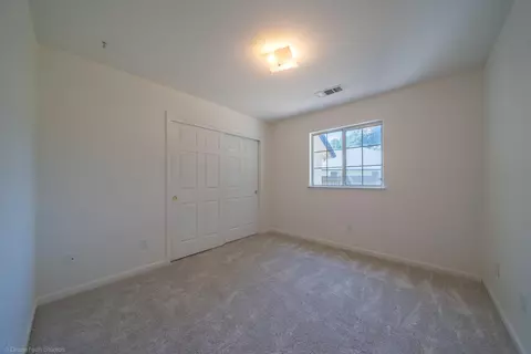 2504 Eastbrook Dr, Redding, CA 96002 photo 16