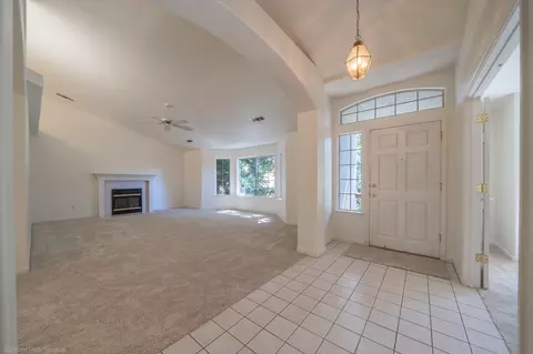 2504 Eastbrook Dr, Redding, CA 96002 photo 3