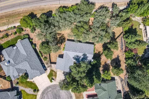 2504 Eastbrook Dr, Redding, CA 96002 photo 35