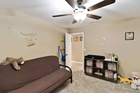 Bedroom - 5840 Constitution Way, Redding, CA 96003 photo 6 of 6