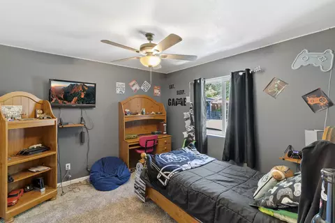 Bedroom - 5840 Constitution Way, Redding, CA 96003 photo 5 of 6