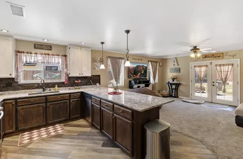 Kitchen - 5840 Constitution Way, Redding, CA 96003 photo 3 of 4