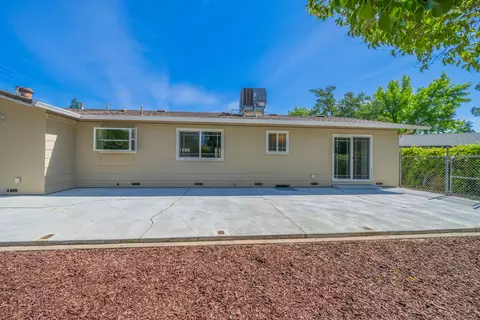 3645 Tamarack Dr, Redding, CA 96003 photo 20