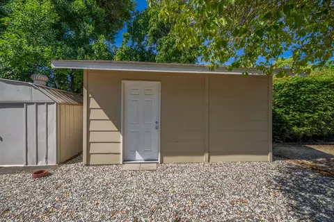 3645 Tamarack Dr, Redding, CA 96003 photo 23