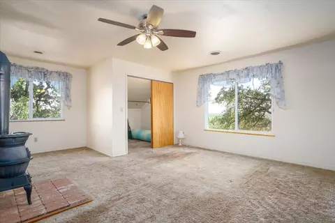 Bedroom - 14565 Carriage Ln, Red Bluff, CA 96080 photo 5 of 10