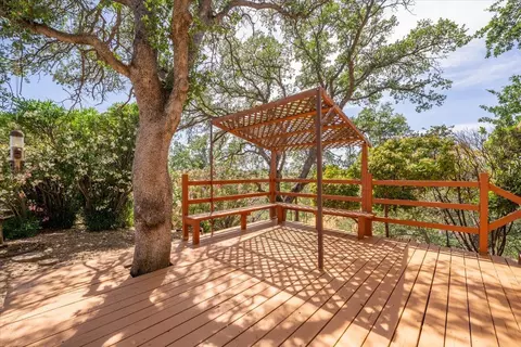 Exterior - 14565 Carriage Ln, Red Bluff, CA 96080 photo 9 of 12