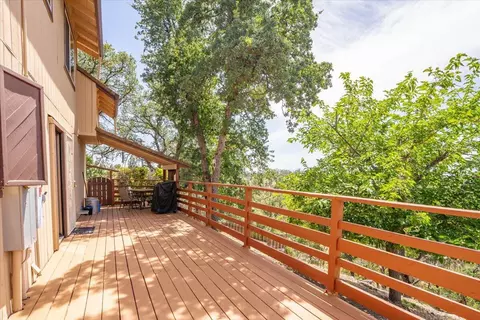 Exterior - 14565 Carriage Ln, Red Bluff, CA 96080 photo 6 of 12