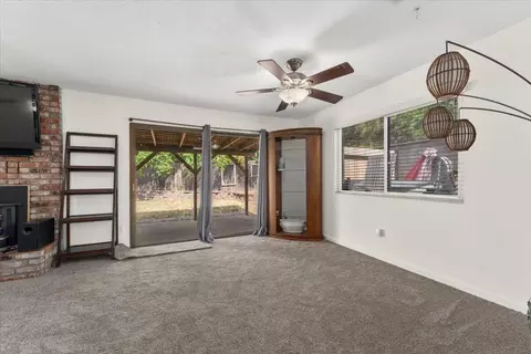2040 Wisconsin Ave, Redding, CA 96001 photo 13
