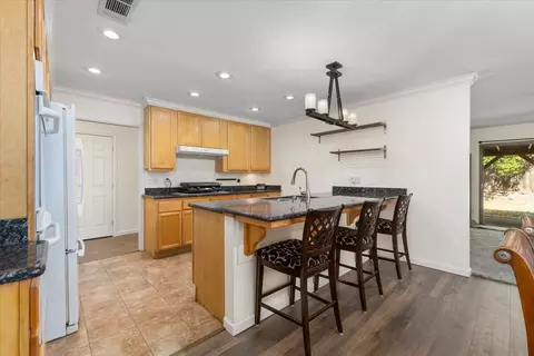 2040 Wisconsin Ave, Redding, CA 96001 photo 5