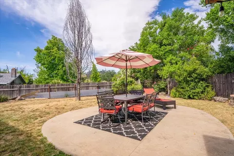 2040 Wisconsin Ave, Redding, CA 96001 photo 24
