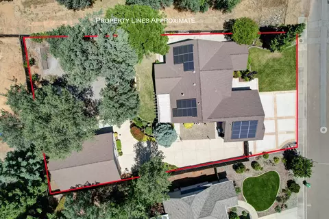 View/Area - 3370 Heritagetown Dr, Redding, CA 96002 photo 5 of 5