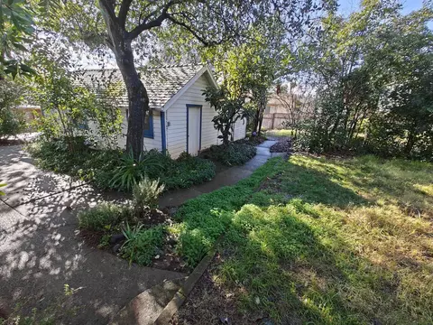 1238 Magnolia Ave, Redding, CA 96001 photo 39
