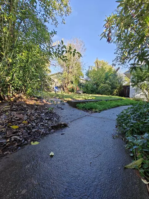 1238 Magnolia Ave, Redding, CA 96001 photo 41