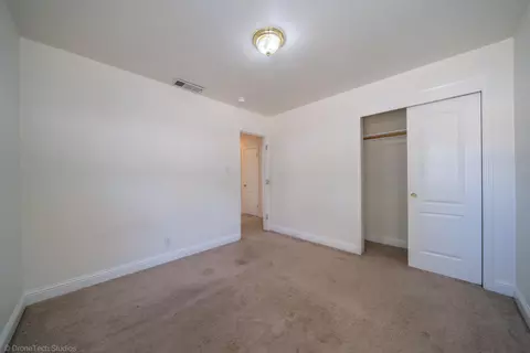 Bedroom - 5370 Rosswood Ln, Redding, CA 96001 photo 4 of 8
