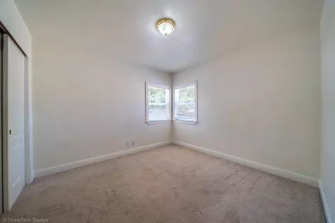 Bedroom - 5370 Rosswood Ln, Redding, CA 96001 photo 3 of 8