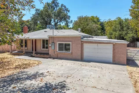 Exterior - 5370 Rosswood Ln, Redding, CA 96001 photo 14 of 16