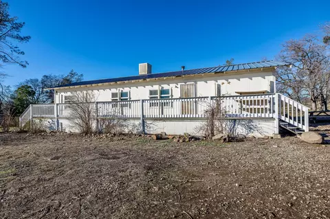 13851 Ross Ln, Oak Run, CA 96069