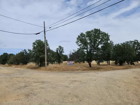 10033 Abernathy Ln, Redding, CA 96003 photo 2