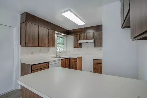 2301 Jonquil Way, Redding, CA 96002 photo 10