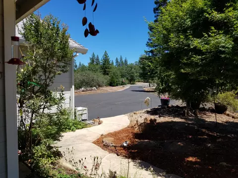 Exterior - 7150 Pine Bluff Dr, Shingletown, CA 96088 photo 12 of 23