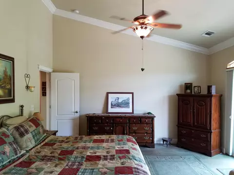 Bedroom - 7150 Pine Bluff Dr, Shingletown, CA 96088 photo 1 of 7