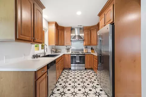 Kitchen - 5705 Cascade Dr, Redding, CA 96003 photo 1 of 1