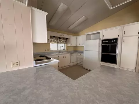 852 Mountain Shadows Blvd, Redding, CA 96003 photo 14