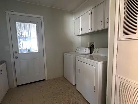 852 Mountain Shadows Blvd, Redding, CA 96003 photo 9