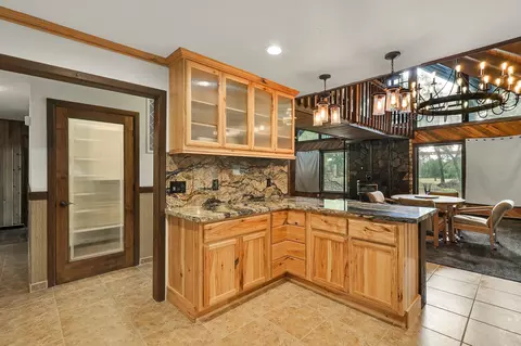 2020 Benton Dr, Redding, CA 96003 photo 21