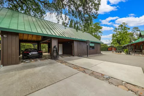 2020 Benton Dr, Redding, CA 96003 photo 18
