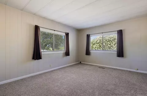 4725 White River Dr, Redding, CA 96003 photo 17