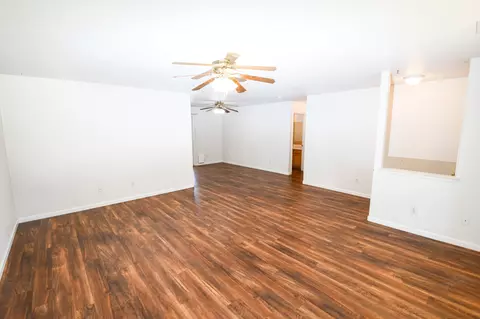 1556 Murieta Loop, Redding, CA 96002 photo 8