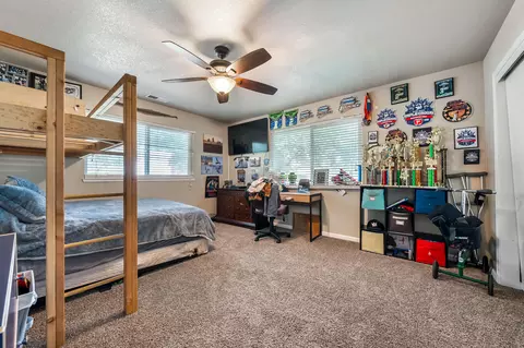 20973 Yogi Bear Ln, Redding, CA 96003 photo 13