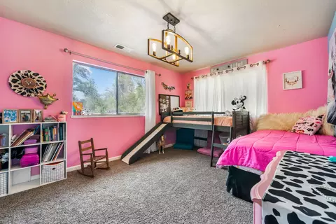 20973 Yogi Bear Ln, Redding, CA 96003 photo 14