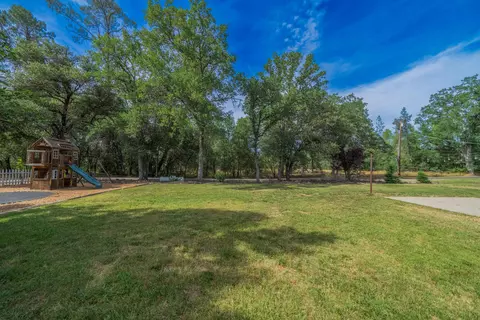 20973 Yogi Bear Ln, Redding, CA 96003 photo 20