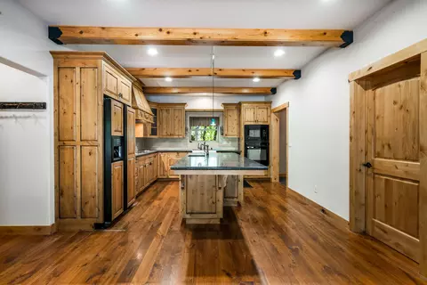 Kitchen - 707 Quail Ct, Mccloud, CA 96057 photo 1 of 3