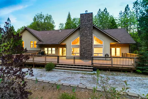 Exterior - 707 Quail Ct, Mccloud, CA 96057 photo 6 of 9