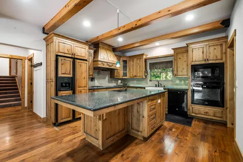 Kitchen - 707 Quail Ct, Mccloud, CA 96057 photo 2 of 3