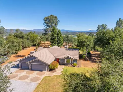 16906 China Gulch Dr, Anderson, CA 96007