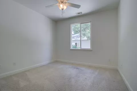 Bedroom - 2760 Pacific Ave, Redding, CA 96002 photo 4 of 5