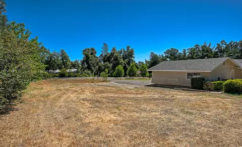 8410 Valley View Rd, Redding, CA 96001 photo 37