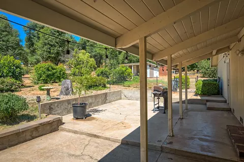 8410 Valley View Rd, Redding, CA 96001 photo 31