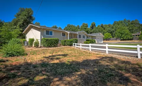 8410 Valley View Rd, Redding, CA 96001 photo 46