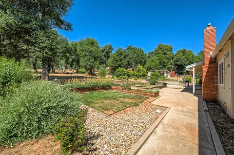 8410 Valley View Rd, Redding, CA 96001 photo 33