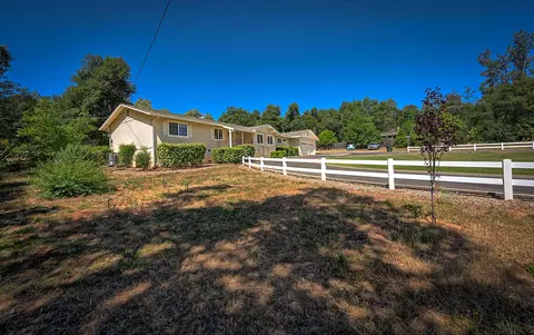 8410 Valley View Rd, Redding, CA 96001 photo 45