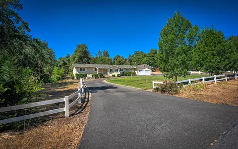 8410 Valley View Rd, Redding, CA 96001 photo 50