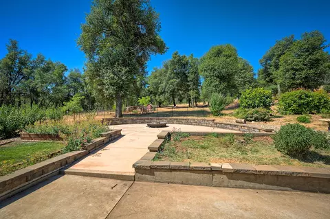 8410 Valley View Rd, Redding, CA 96001 photo 30