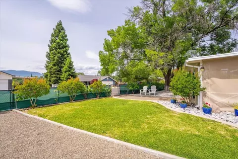 Exterior - 910 Golden Heights Ct, Redding, CA 96003 photo 8 of 29