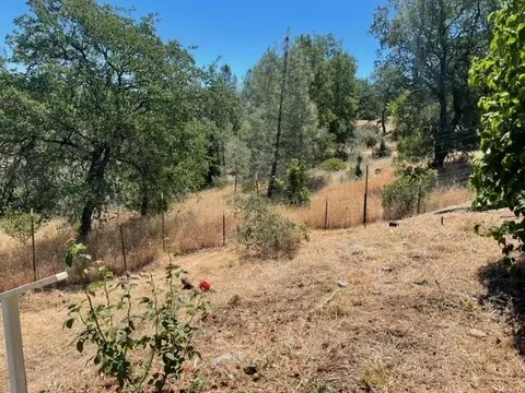 11411 Cactus Ln, Redding, CA 96003 photo 5