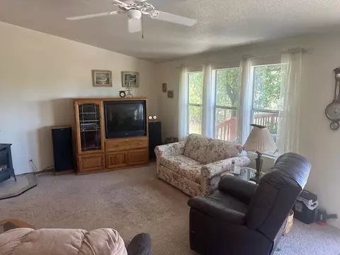 11411 Cactus Ln, Redding, CA 96003 photo 13